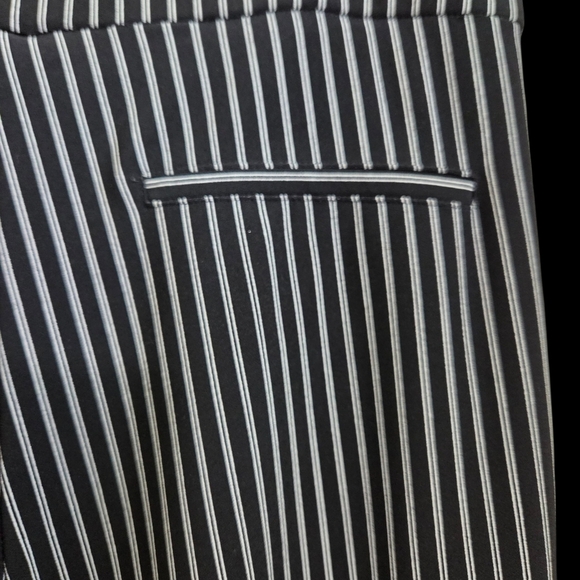 Hilary Radley Black and White Striped Straight Leg Pants With Pockets Size L - Picture 4 of 6